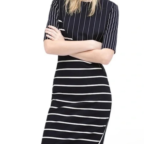 Navy and white Zara dress size large - Picture 1 of 6